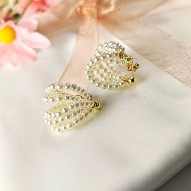 Statement Clustered Pearl Earrings